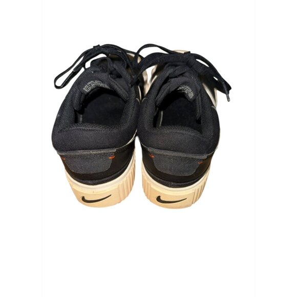 Nike shoes size 8.5 very good condition - Picture 4 of 6